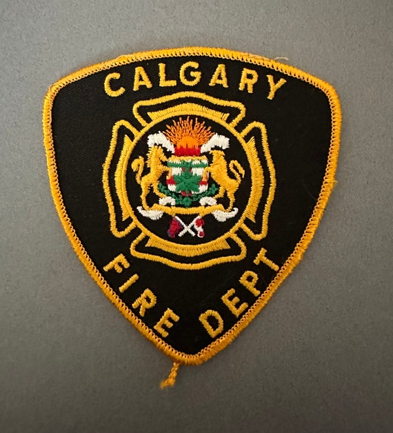 Vintage Calgary Alberta Fire Department Patch - image 1