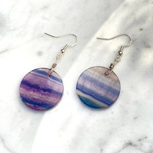 Pendientes colgantes de fluorita en plata de ley. Joyas artesanales, joyas semipreciosas, ideas de regalo, regalos para ella. Plata de ley 925.