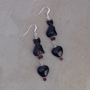 Onyx gemstone Cats and Hearts,  Garnets & Sterling Silver Earrings