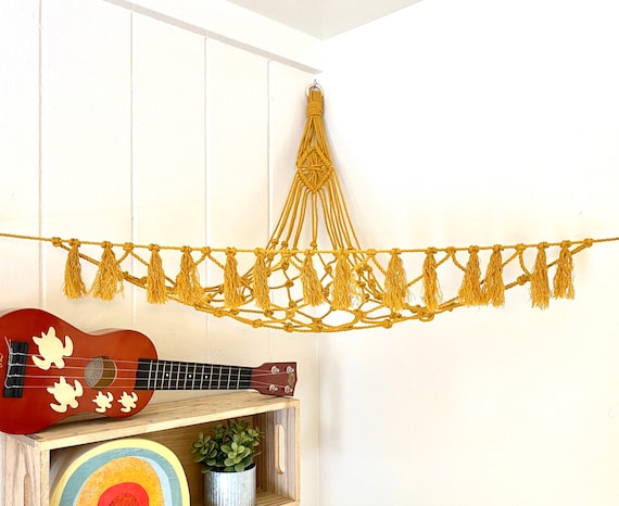 macrame stuffed animal hammock