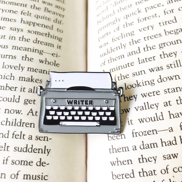 Vintage Typewriter Enamel Pin - for writers!