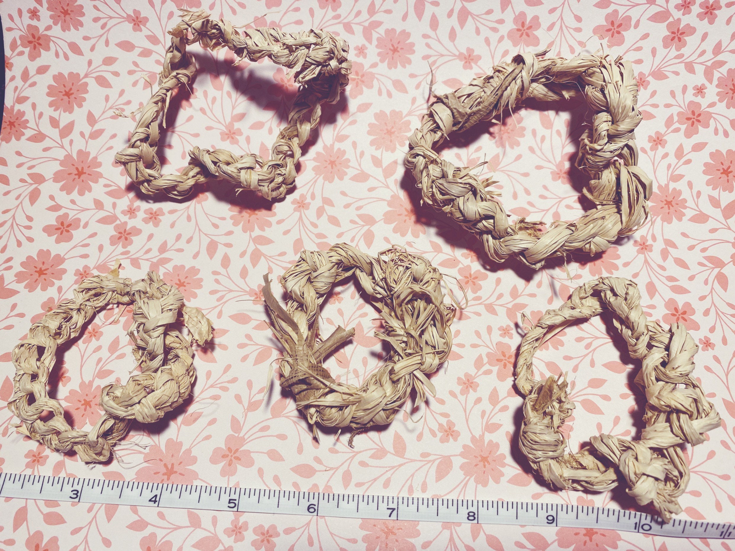 Raffia Toy for Small Animals, Enrichment for Rats, Mice, Hamsters