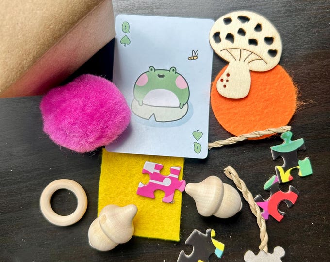 Rat Forage Box “CozyCottage”, rat-ready foraging toy for rats