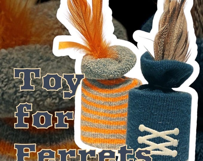 Ferret Toy Rattle with Feathers and Rattle / cat toy with catnip optional “Chaussette de Furet“