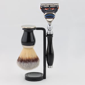 Handmade Personalized 3pc Shaving Kit for Men Synthetic Silvertip Shaving Brush Dual-Slot Shaving Stand Razor Metallic Men&#39;s Shaving Kit