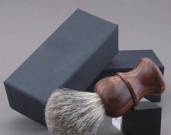 Badger Hair Shaving Brush | Wet Shaving Accessories | Vintage Shave Brush for Men’s Grooming | Classic Shaving Tool | gifte gifts gifted