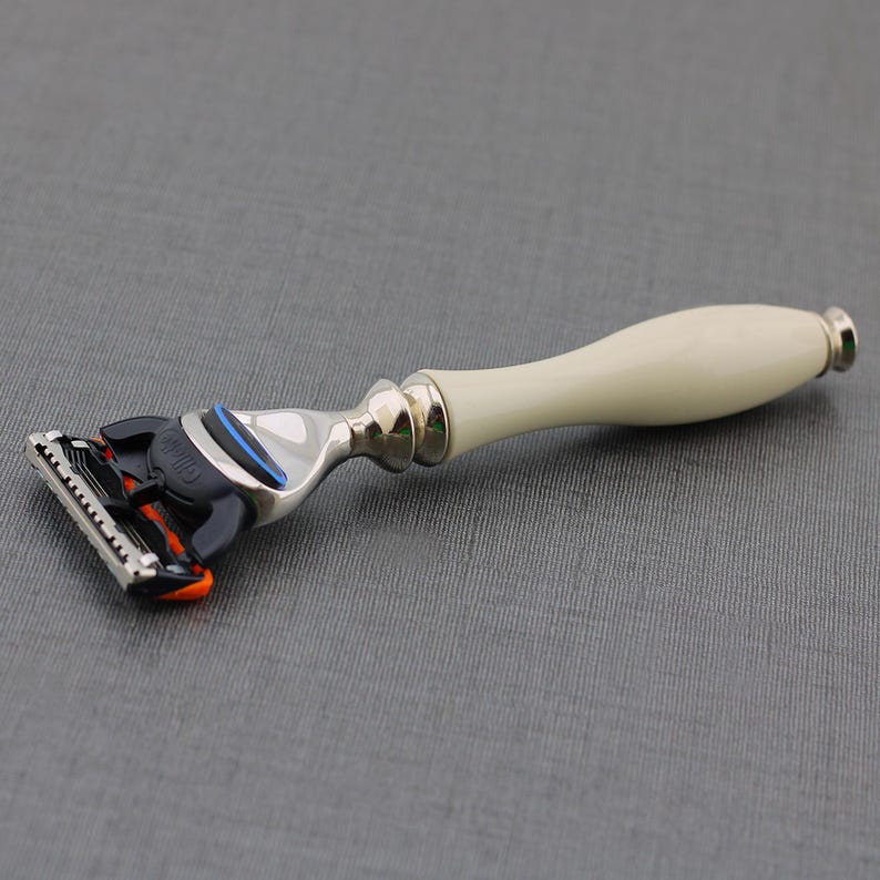 White Handle Razor Handmade 5-edge Razor With Chrome Stand, Ergonomic Cream Handle, Gift ...