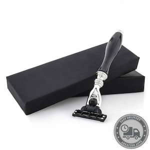 Handmade Black 3 Edge Razor for Men Shaving Ergonomic Handle Shaving Razor