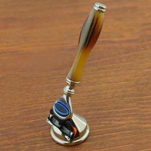 Handmade 5 Edge Men&#39;s Razor for Shaving With Stainless Steel Razor Holder Horn Imitation Handle Shaving Razor Gift Set