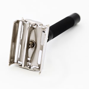 Handmade Butterfly Safety Razor Stainless Steel Men&#39;s Razor for Shaving Reusable Razor for Men