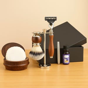 Men beard Shaving Set - Brush and Razor - Handmade Kit - Shaving Stand - Men’s Grooming - Beard Care - Traditional Shave-Wooden Handle Razor