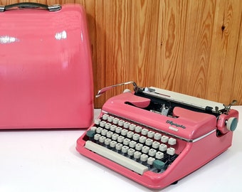 Olympia Monica Pink Typewriter | Vintage Manual Portable Model with Matching Pink Bag | Retro Gift for Writers, Working Collectible Decor