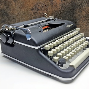 Restored Olympia SM5 Typewriter: Classic German Craft, Retro Writer Gift