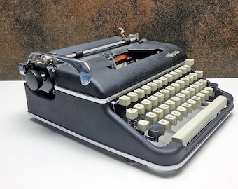 Vintage Olympia SM5 Black Typewriter - Working and Fully Restored - Ideal for Writers and Collectors