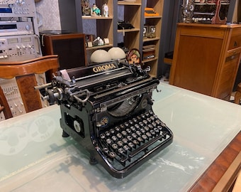 超レア　1950年代・ドイツ製・GROMA社 KOLIBRI　タイプライター 現在、この商品の在庫はありません - Etsy