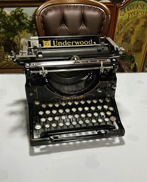E*T様 UNDERWOOD アンダーウッド タイプライター アンティーク UNDERWOOD アンダーウッド タイプライター アンティーク