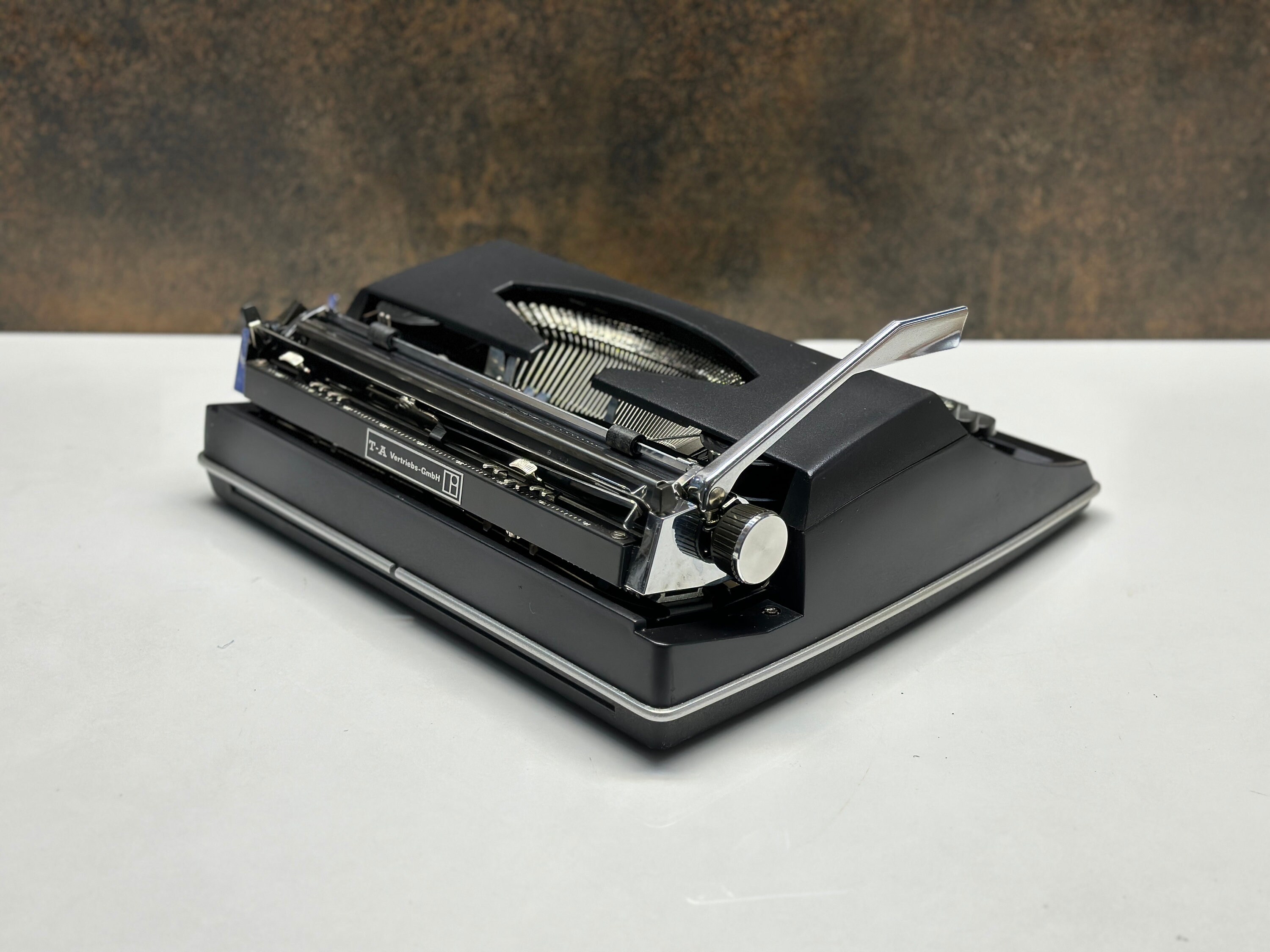 美品 ADLER contessa S アドラー タイプライター Adler Contessa S 中古タイプライター｜タイプライター専門店の