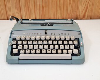 Vintage Brother Deluxe Typewriter, Full Original Set, Retro