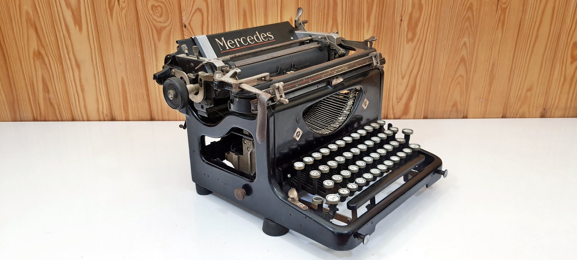 1925 Mercedes Typewriter: Fully Operational Vintage Glass
