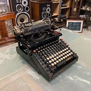 Smith Premier 10 | Antique Typewriter / This machine dates from 1906- Vintage Typewriter Working - Gift