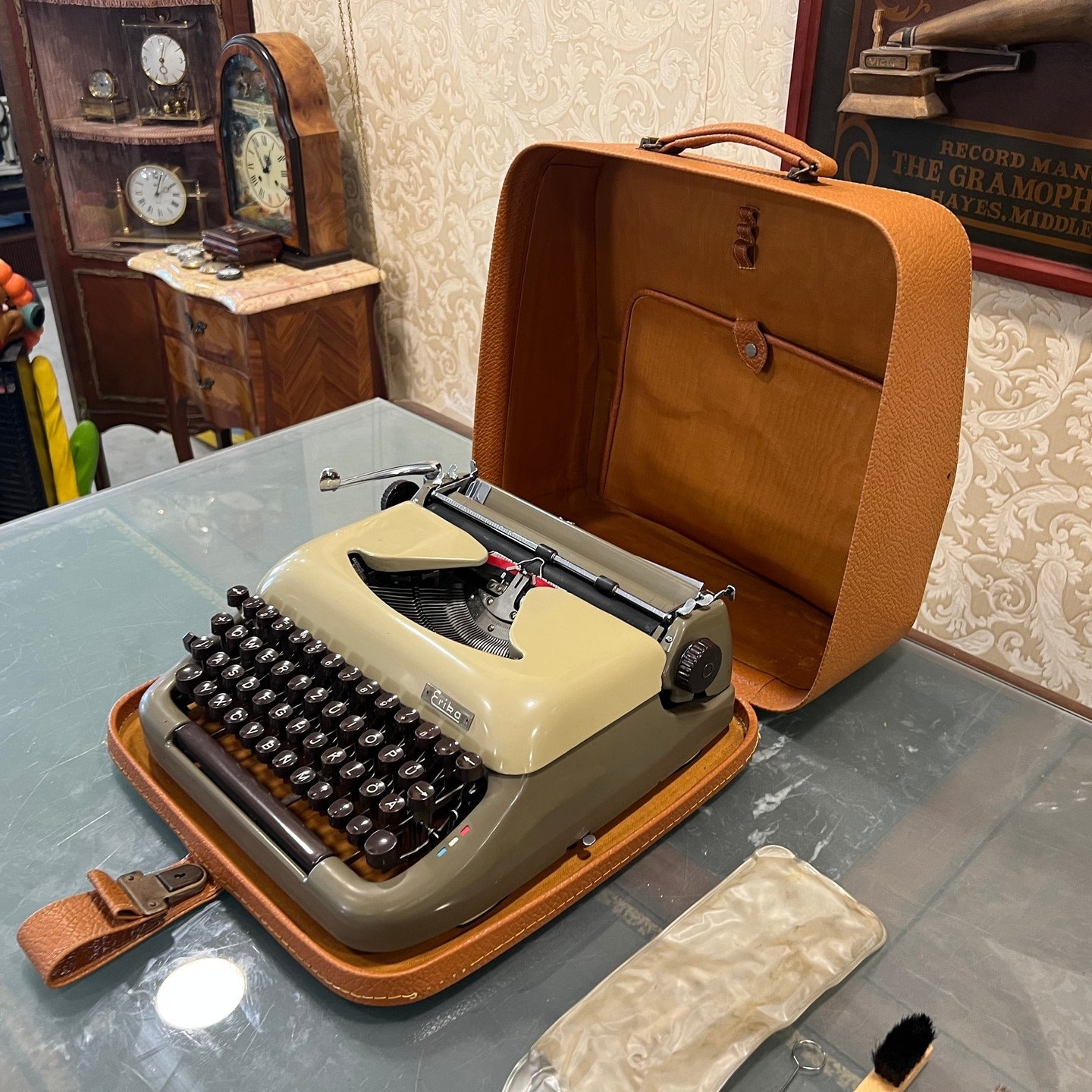 ドイツ製 タイプライター - Erika D4126動作未確認 電化製品 ERIKA