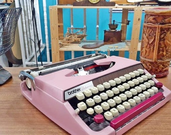 Brother Deluxe Typewriter| Antique Typewriter | Working Typewriter | Working Perfectly | Fabulous Gift | Typewriter like new