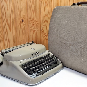 Alpina typewriter - Etsy 日本