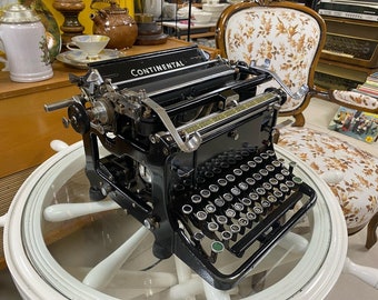 シーベル&ナウマン Erika no.5 タイプライター　1940年代東ドイツ 1940 Erika 5 Tab on the Typewriter Database