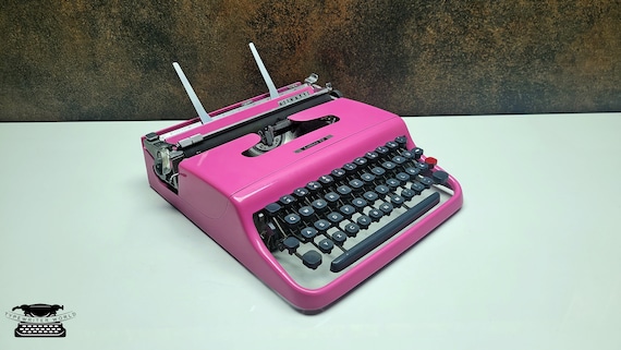 Fuchsia Olivetti Manual Typewriter: Retro Writing Machine, Serviced & Ready,Working Typewriter | Customs Paid!