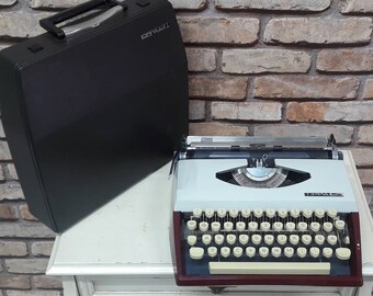 Triumph Tippa S タイプライター 復元済み ヴィンテージ 手動筆記具