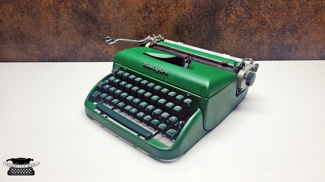 Vintage Green Remington Typewriter Working and Fully Etsy