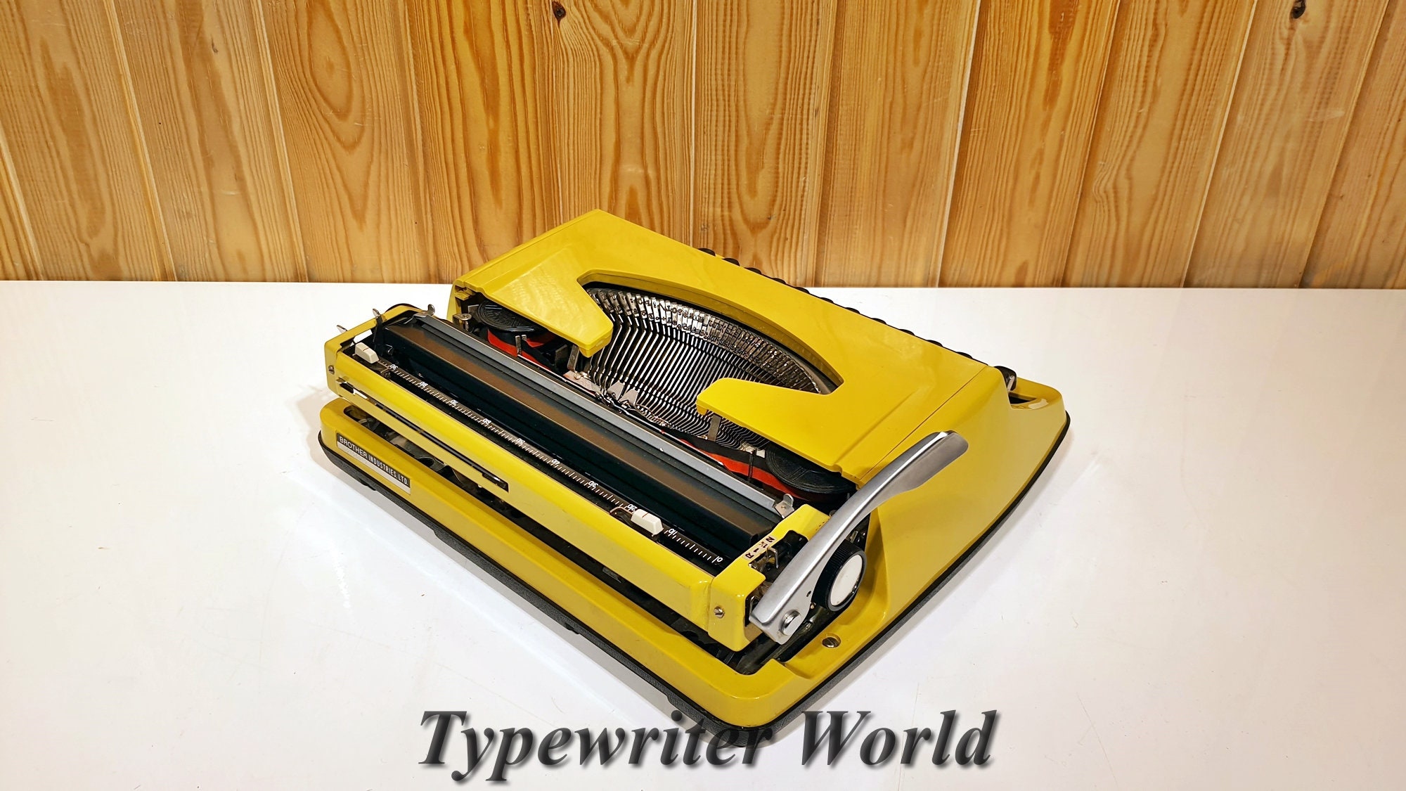 Grasso Umiliare Robot Macchina Da Cucire Per Ricamo Metafora Pasto Campagna