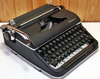 Olympia SM3 Black Typewriter - Premium Gift,The Most Special Gift,antique typewriter- Vintage Typewriter Working