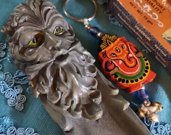 Green man ceramic incense holder with free box incense and a keyring. Gift