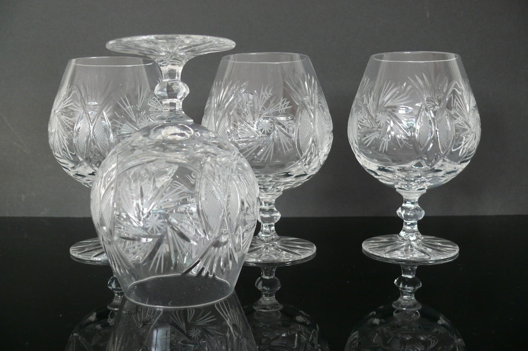 4 BOHEMIAN CZECHOSLOVAKIA CRYSTAL Cut Glasses Large Cognac Snifters