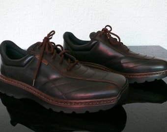 43EU RIEKER LEATHER SHOES . Dark Brown Casual tie shoe Good Condition