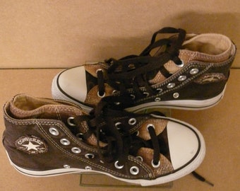 38eu CONVERSE DOUBLE HIGHTOP Sneakers. Canvas 2 tone ,double layered fashion shoe.