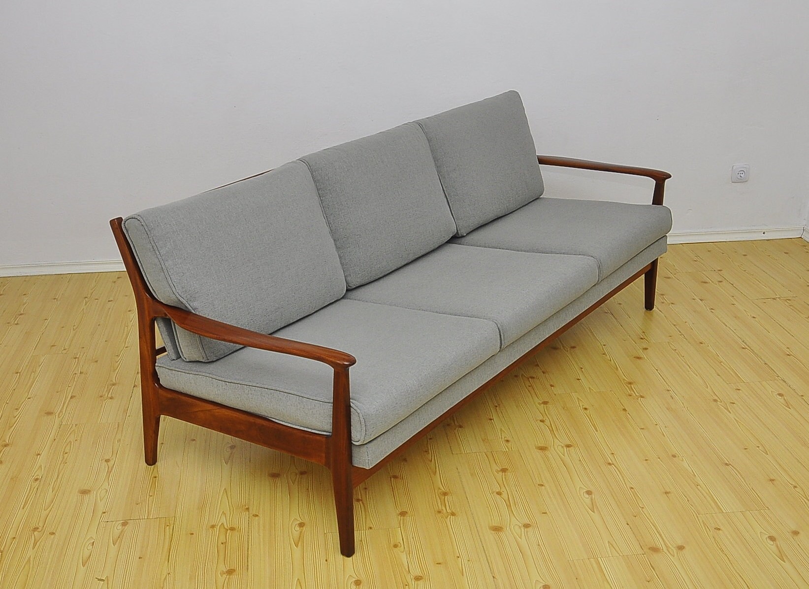 Danish Sofa With Extendable Seat 1960s After Renovation Etsy