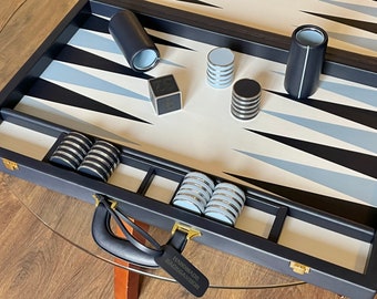 Hand made backgammon board! Size 45,7 x 29.5 cm (folded).
