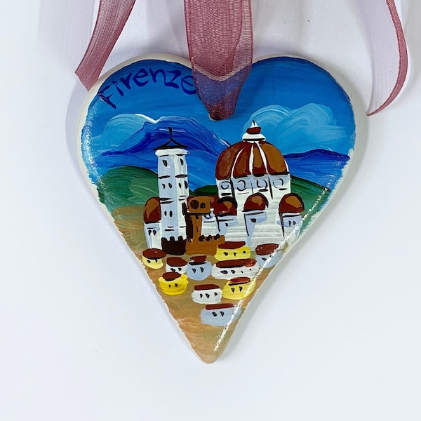 Italian souvenir made in Italy. Florence decor hand painted in Italy. Customizable ceramic Heart, choose your preferred city. Giveaway.