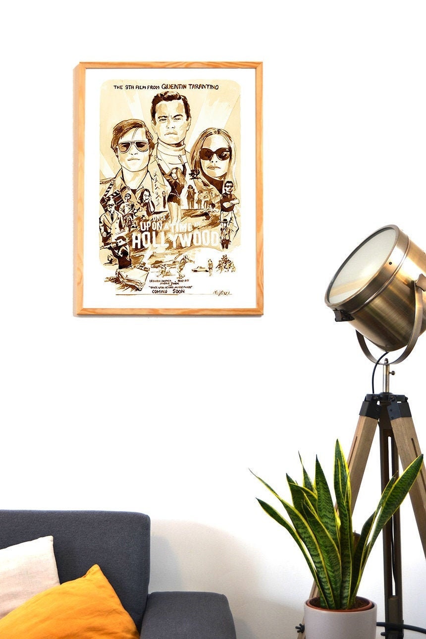 Once Upon A Time in Hollywood - Affiche Peinture Au Café Quentin Tarantino Scanné et Imprimé en Séri