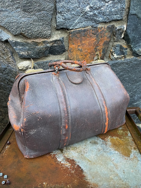 Antique leather travel case, suit case, large