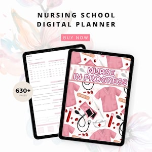 Peut inclure: Un planificateur numérique pour les étudiants en soins infirmiers. La couverture présente un haut de blouse rose avec un motif de fournitures médicales et le texte "Infirmière en formation". Le planificateur compte plus de 630 pages.