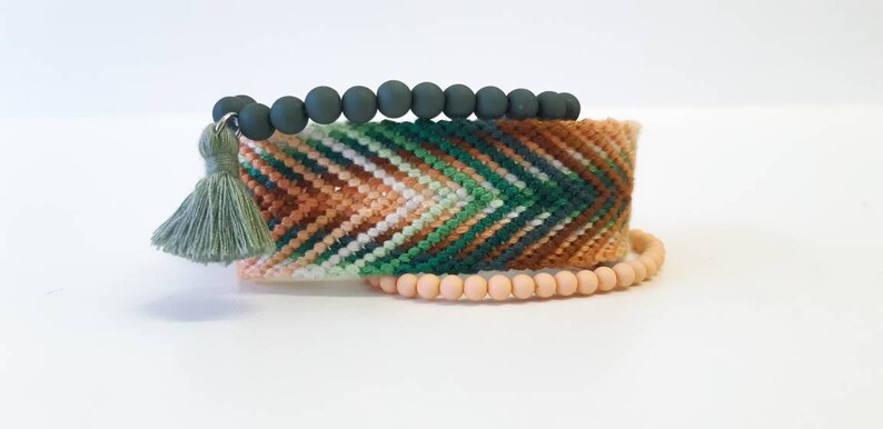 salmon and brown Set of 3 bracelets green