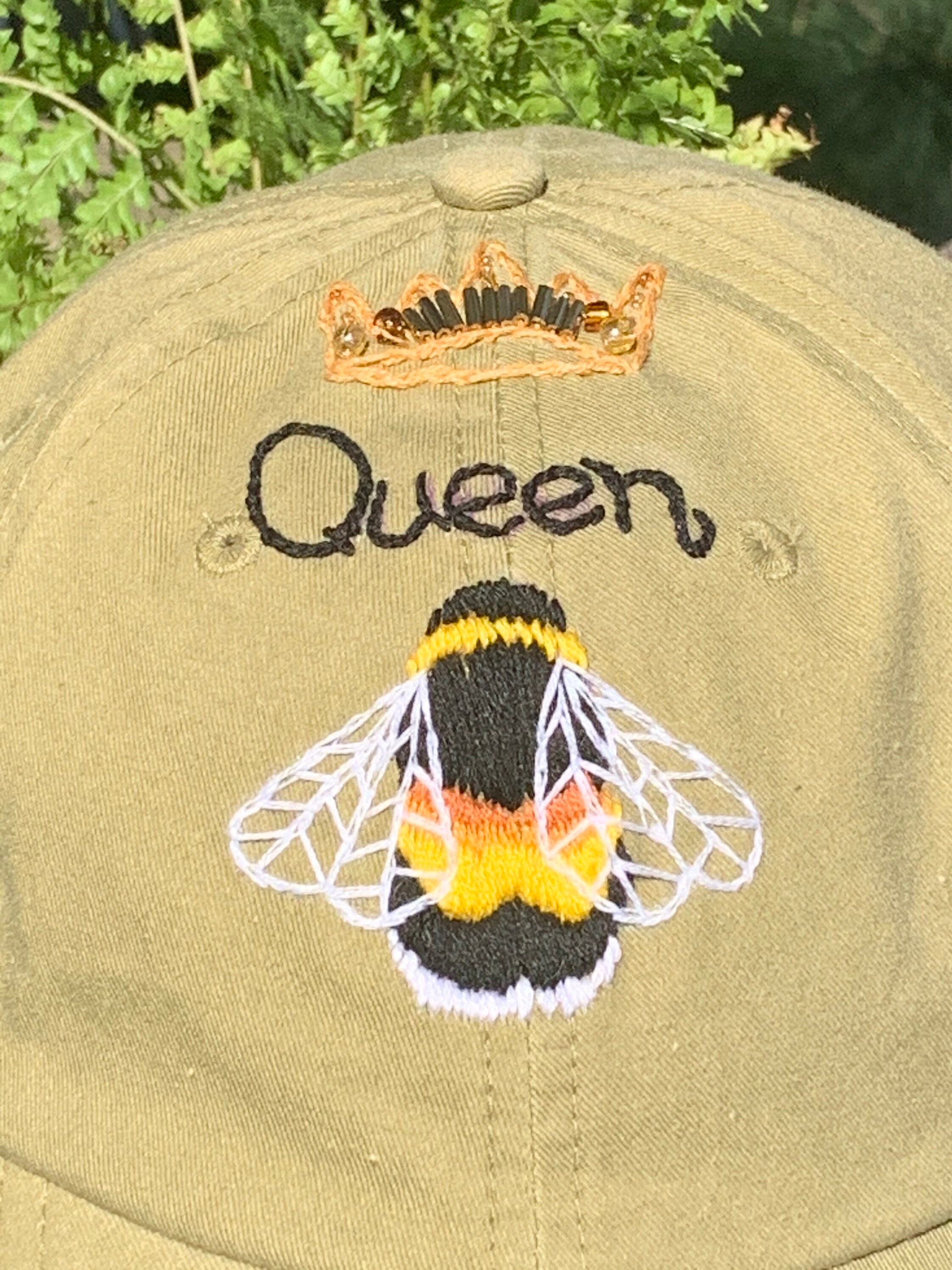 Queen Bee hand embroidered women’s cotton adjustable baseball cap with