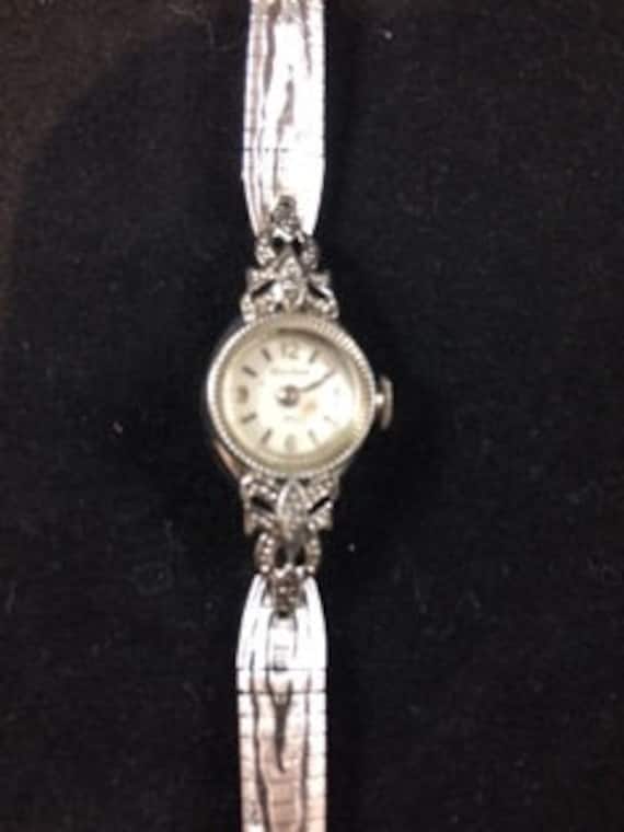 Bulova Watch 23 silver not in working condition. C