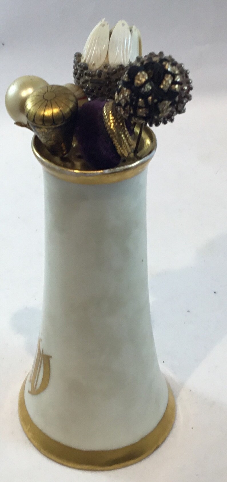 Vintage porcelain hair pin holder with 7 assorted short hat Etsy