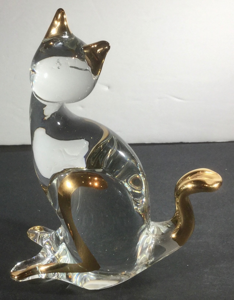 7\u201d tall in beautiful condition Murano glass golden cat made in Italy