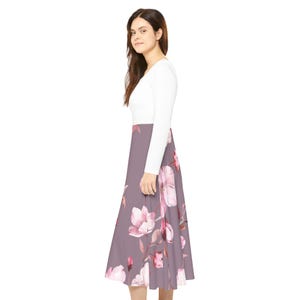 White Floral Long Sleeve Maxi Dress for Women - Elegant and Comfortable, Perfect for Summer Events