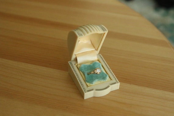 Art Deco Solitaire Diamond Ring with complete App… - image 6